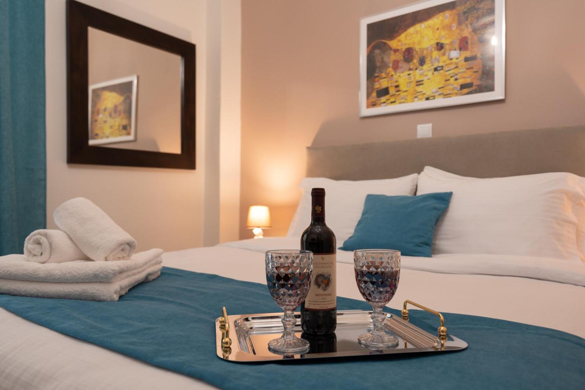 Athenian Dream Apartment-Spacious & Luxurious ภายนอก รูปภาพ